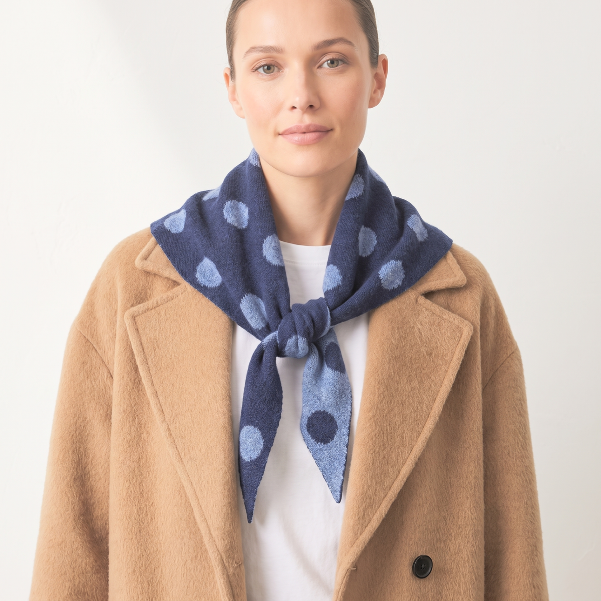 Tess Triangle Heavyweight Scarf in Navy/Denim