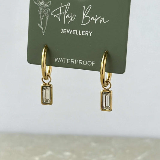 Oblong Tarnish Resistant Zirconia Huggies