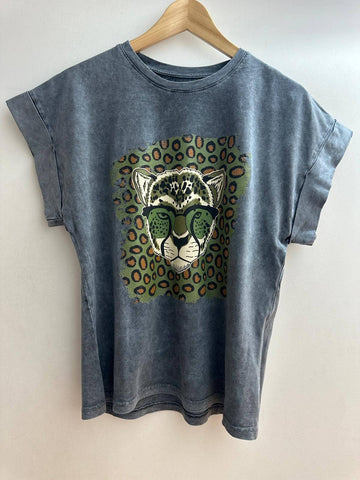 Tiger print T-shirt