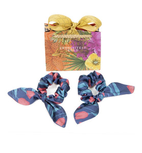 Powder scrunchy sets